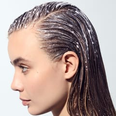 Solution Cuir Chevelu Gommage lavant purifiant